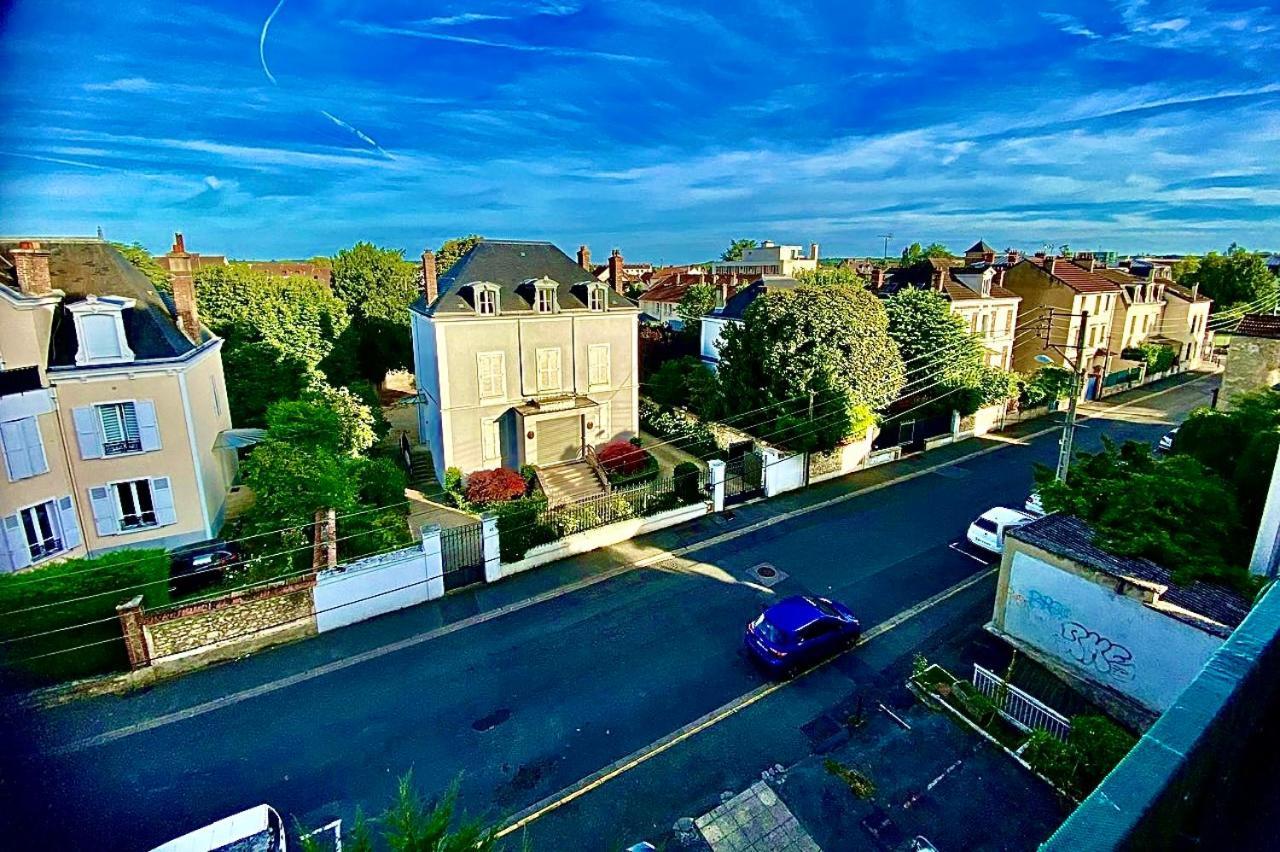 Appartement Proche Gare Et Centre Ville Melun Exterior foto