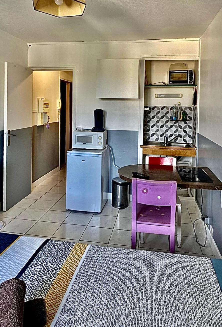 Appartement Proche Gare Et Centre Ville Melun Exterior foto